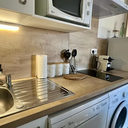 Joli Lumineux Et Calme Apartamento